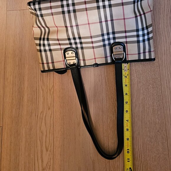 BURBERRY PURSE - Picture 7 of 7